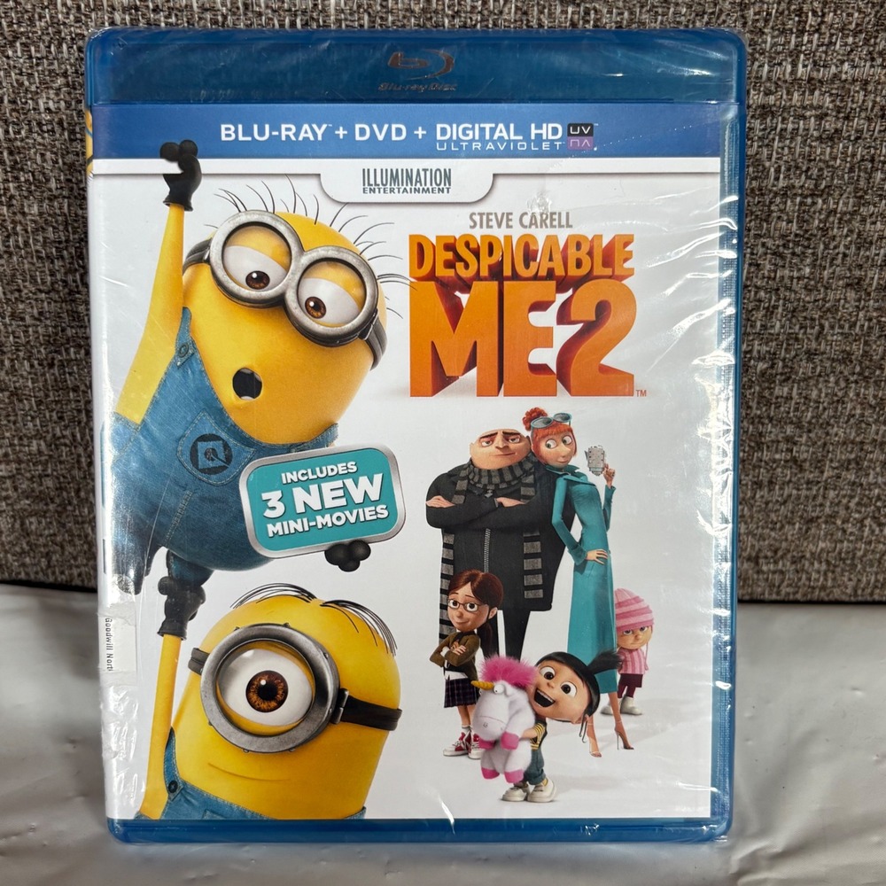 Despicable Me 2 Blu-ray DVD Digital HD Combo Pack Minions Steve Carell NEW